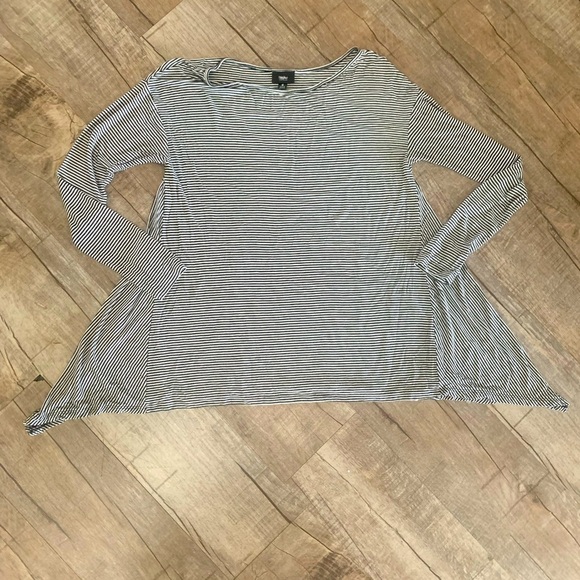 Women's Mossimo Stripe Shirt - Picture 4 of 8